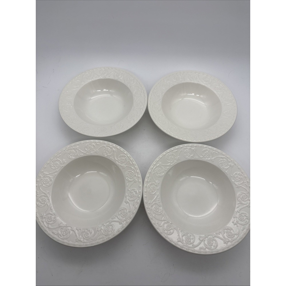 Set of 4 Mikasa Plaza Lane DE900 White Rimmed 7" cereal Bowls